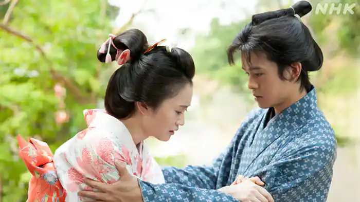 「しのぶれど」