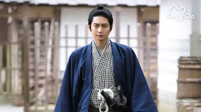 「雷神」（中）