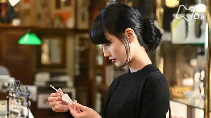 「愚かになってください」