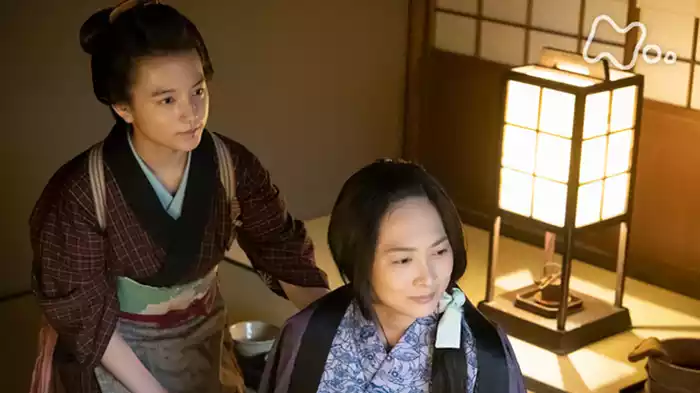 「忍び寄る影」