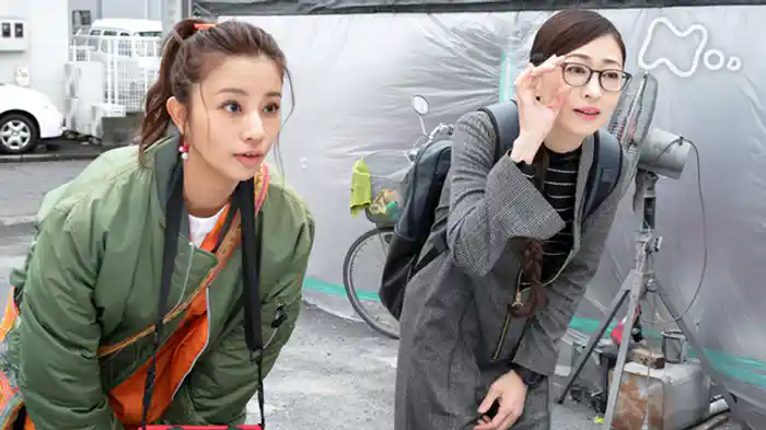 「真奈子、ホストに貢ぐ」
