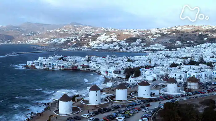 「水辺の街の不思議な秘密」