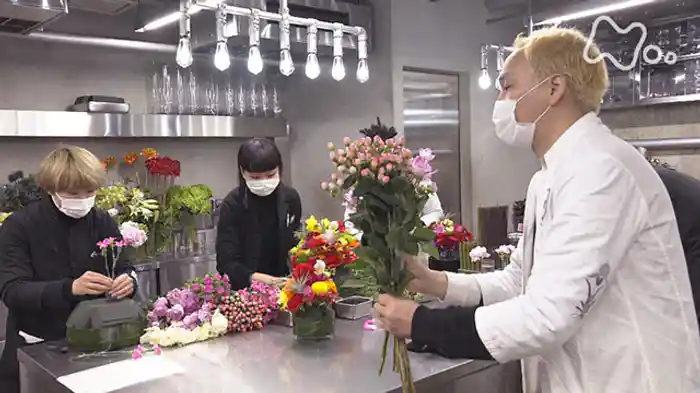 「コロナ禍 花束に思いを託して」