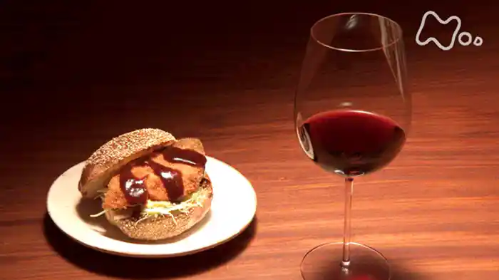 「ぶりで呑（の）む」