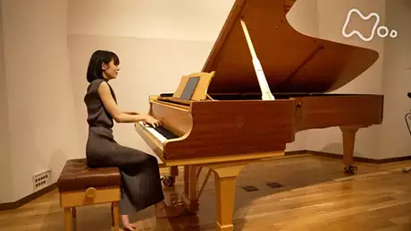 「ピアニスト　アリス＝紗良・オット　人生の小さな瞬間を集めて」