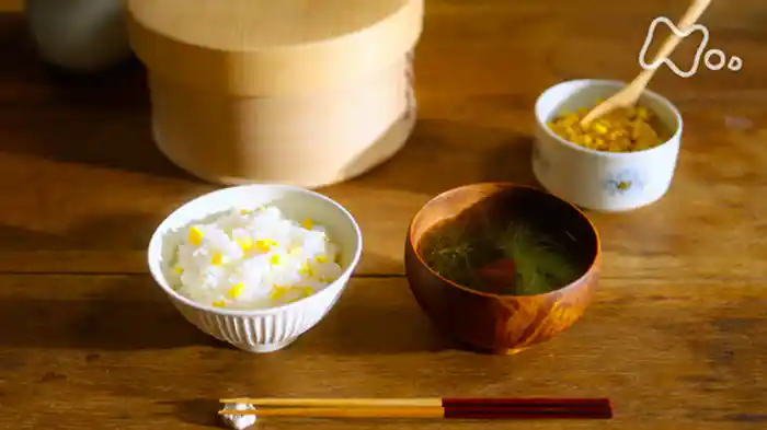 （４）「母の味とうもろこしご飯」