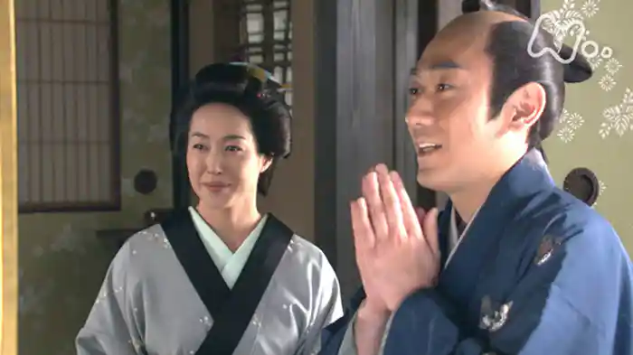 「美人の女中」