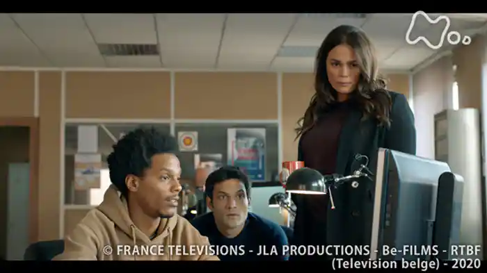 (8)存在しない男