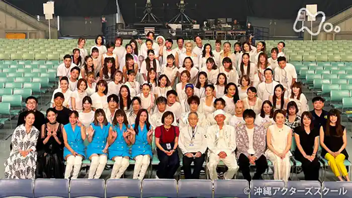 島が生んだ熱狂～沖縄アクターズスクールの舞台裏～