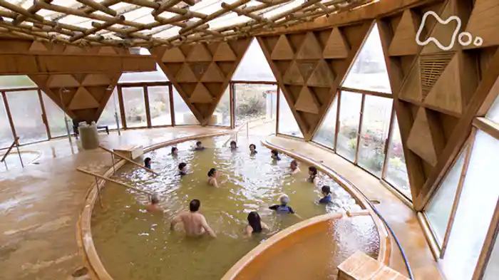 「くつろぎの温泉建築」