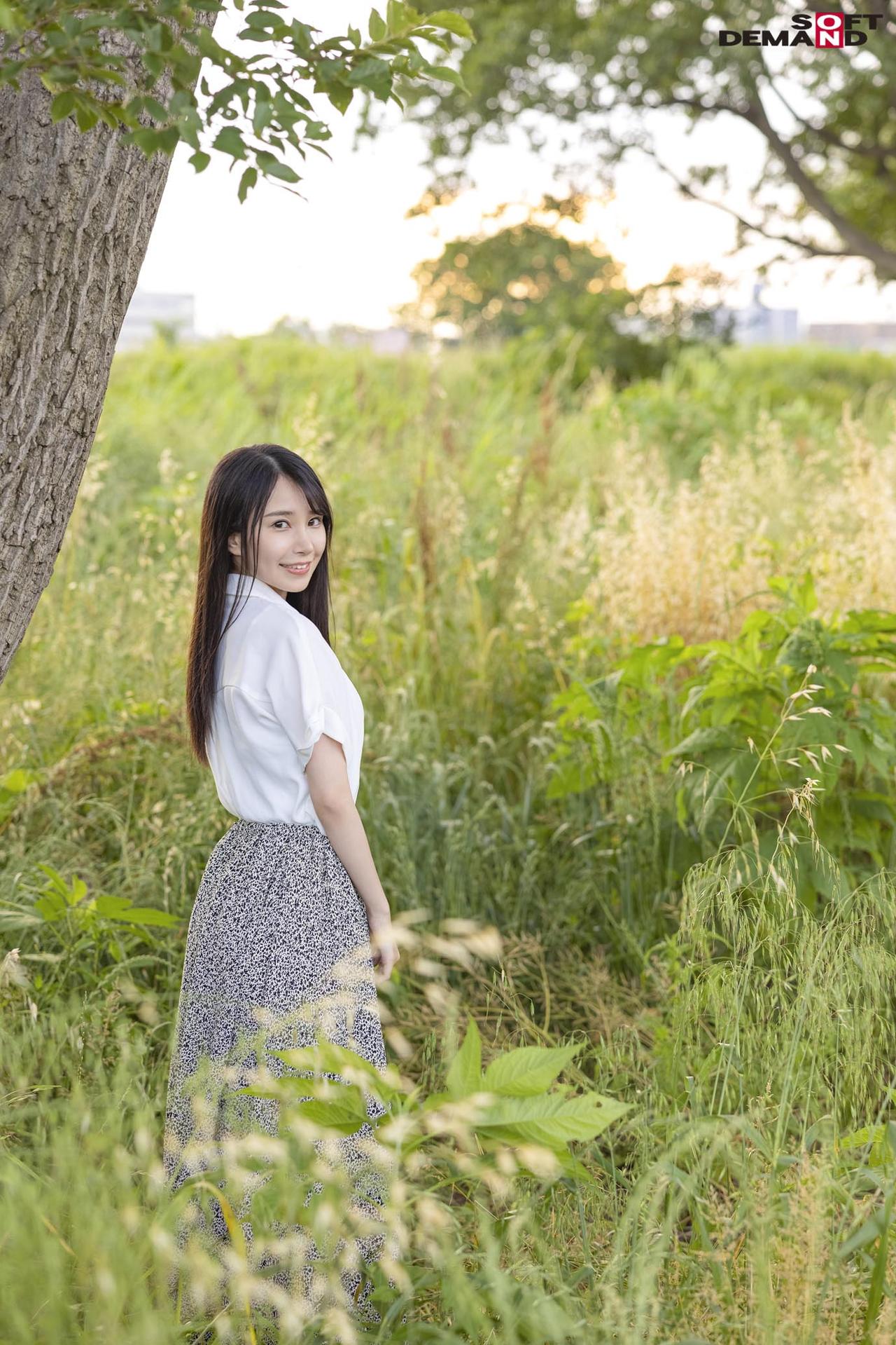 山形生まれ、エロ本(主に寝取られ系)育ち。エロい話に前のめり、スケベ妄想きらきら箱入り娘が嫁入り前最後のヤリだめ!!AV DEBUT こはるさん(仮名)26歳