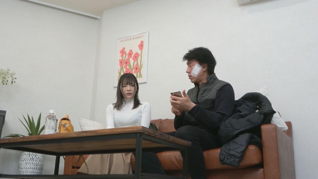 NTR●迫SEX!エビ反りアクメ! 人妻リアル不倫流出ラブホ●撮 
