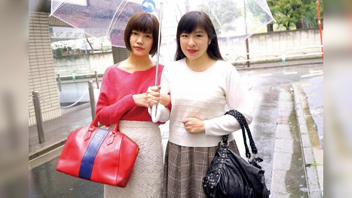 みこ＆ともみ
