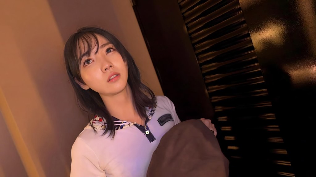 【配信専用】彼氏とのデート中でも沼セフレの呼び出しに応じる浮気女、晒します。デート前にも密会エッチ済.ホテルに呼び戻しも渋々OK.彼氏と通話させながら生ハメ.適当に「好き」っつっとけば結果ヤレる従順マ●コ【オナペットNo.13_メグ】