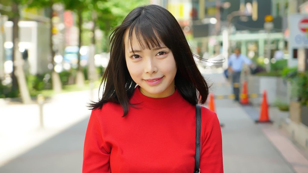 素直、可愛い、押しに弱いの三拍子 都合のいい素人に本生中出し