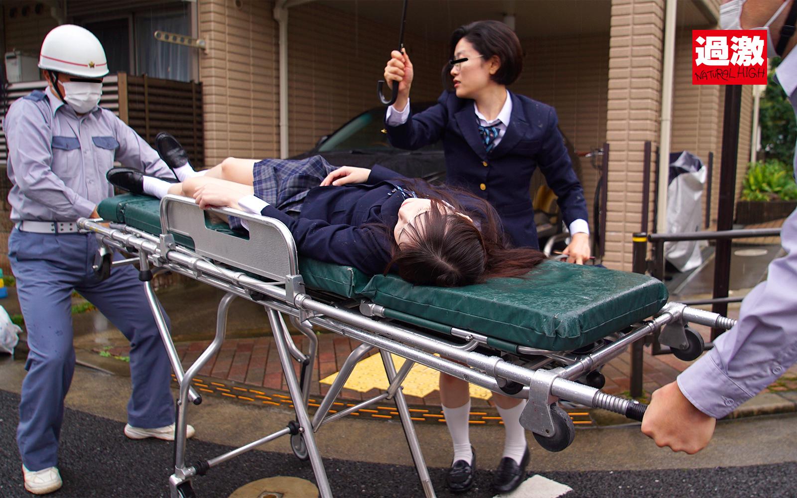 敏感乳首いじり痴漢2022 搬送中の救急車でイタズラされたJ〇/タクシー内でハメられたJD