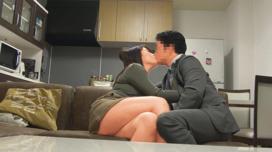こういう人妻は浮気する!自宅不倫SEX盗撮 探偵事務所流出映像 巨乳熟女5人