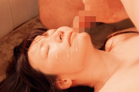 お義父様やめて下さい 絶倫オヤジの脅威。家庭内に、逃げ場ナシ!! 美麗妻2人 小早川怜子 加藤あやの