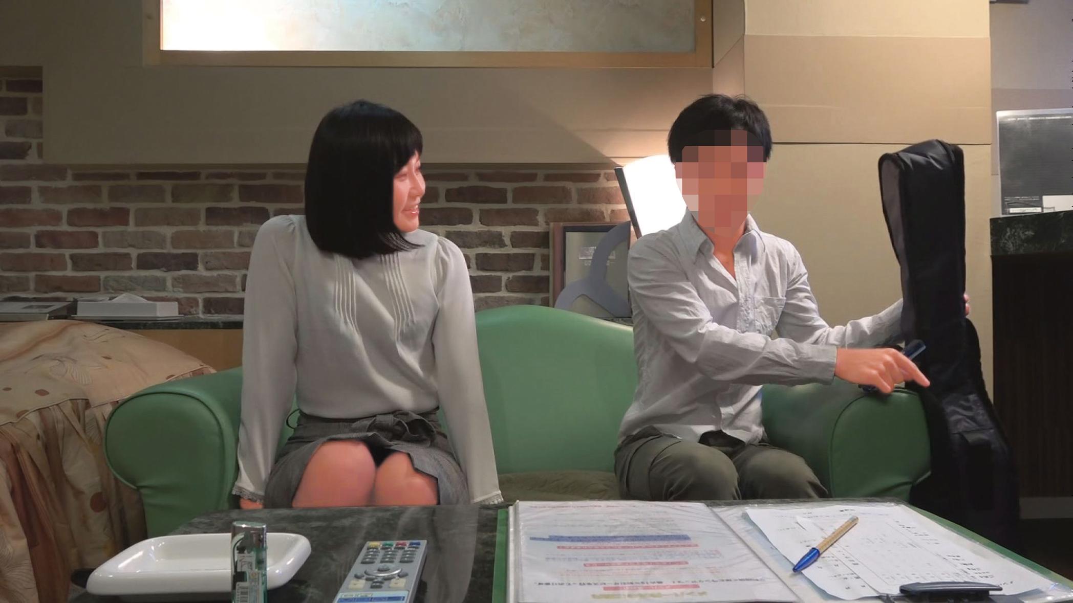 のぞきの達人 巨乳人妻中出し完全盗撮 20人4時間 6