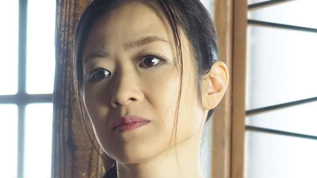 明菜（35歳）ふわっと巨乳のイヤラシ身体