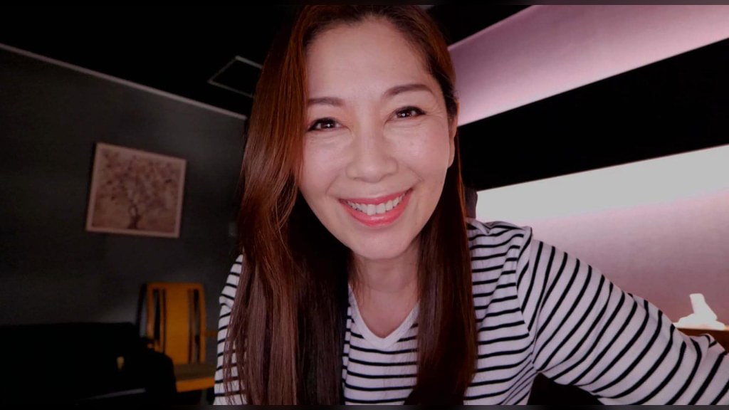 甘えん坊M男に乳首舐め手コキ