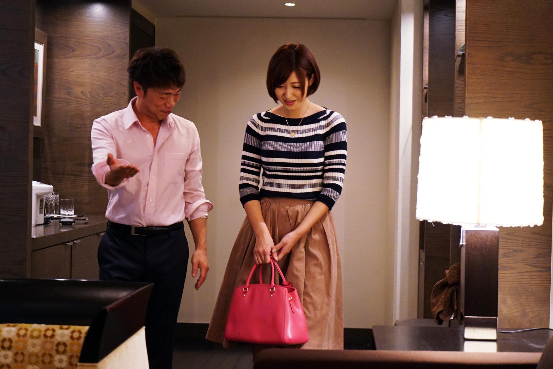 生本番エステの実態 女子大生がこっそり生本番してくれるエステ！人妻を焦らして中出ししてしまうエステ！性感マッサージでおもてなし！！