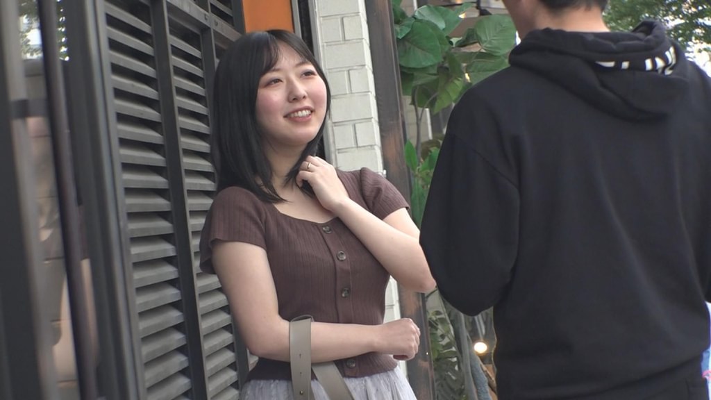 こんなフェラ好きで人妻は無理でしょ笑【チ○ポで歯磨きしてそう】美乳E【ゆずさん】