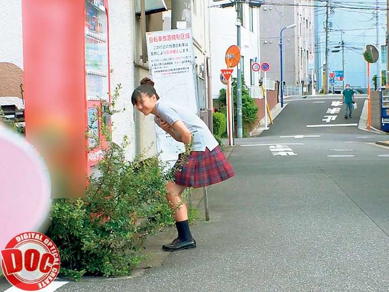 中出し ｊ ノーブラとびっこ散歩 リモバイの刺激に乳首コリコリ胸ポッチ 街中で恥じらい本気イキ 秘密にしてたい私の性事情