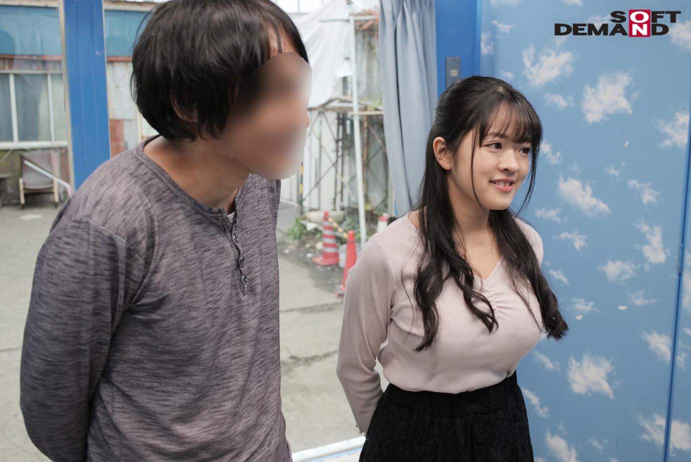 婚姻届けを出したばかりの巨乳新妻さん限定 DEEP乳揉みオイルエステ 敏感乳首をこねくりマッサージで旦那の前で寝取って生中出し