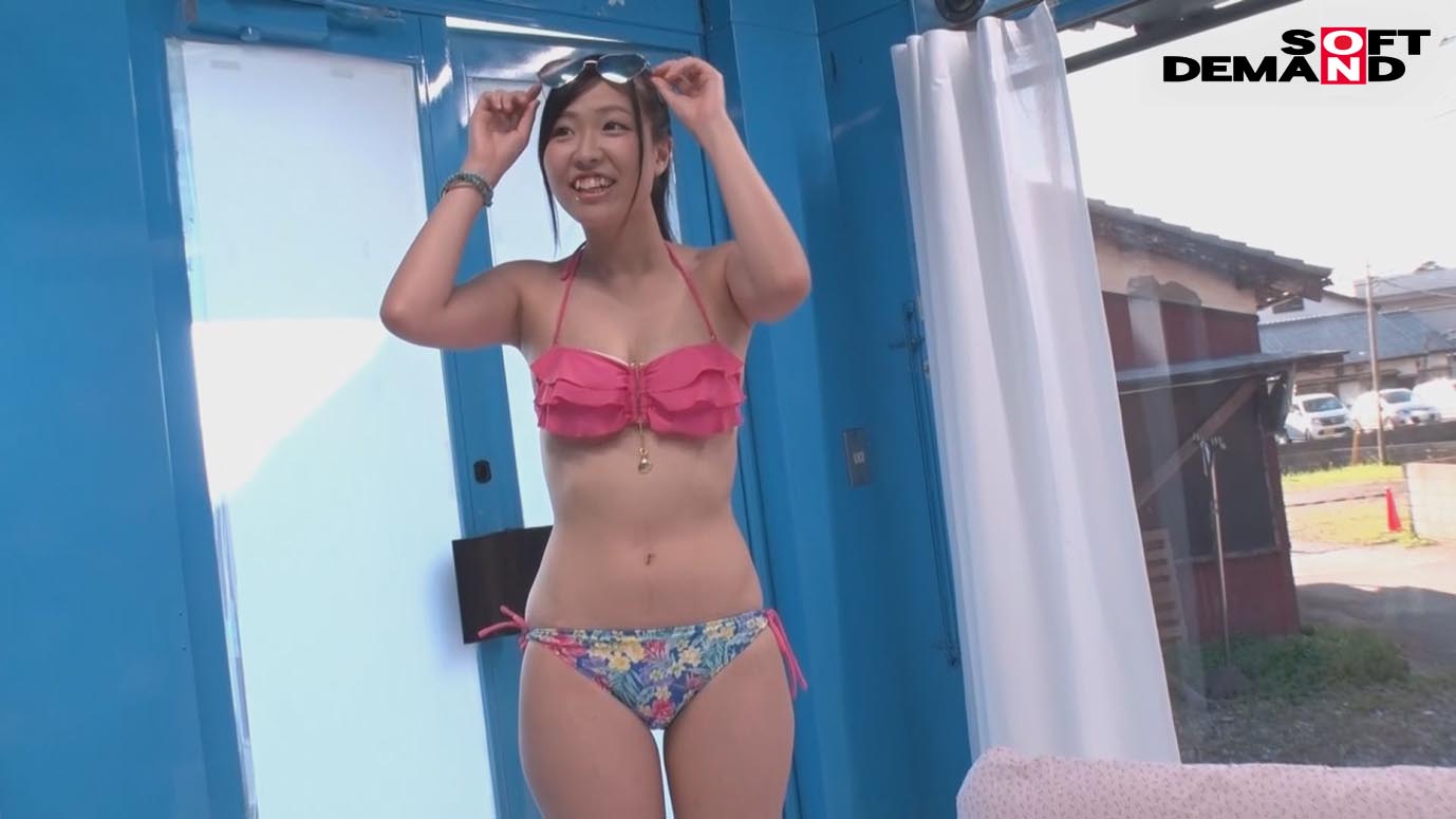 マジックミラー号「童貞くんのオナニーのお手伝いしてくれませんか…」 海水浴場で声を掛けた心優しい水着美女が童貞くんを赤面筆おろし!まみ(19歳)女子大生