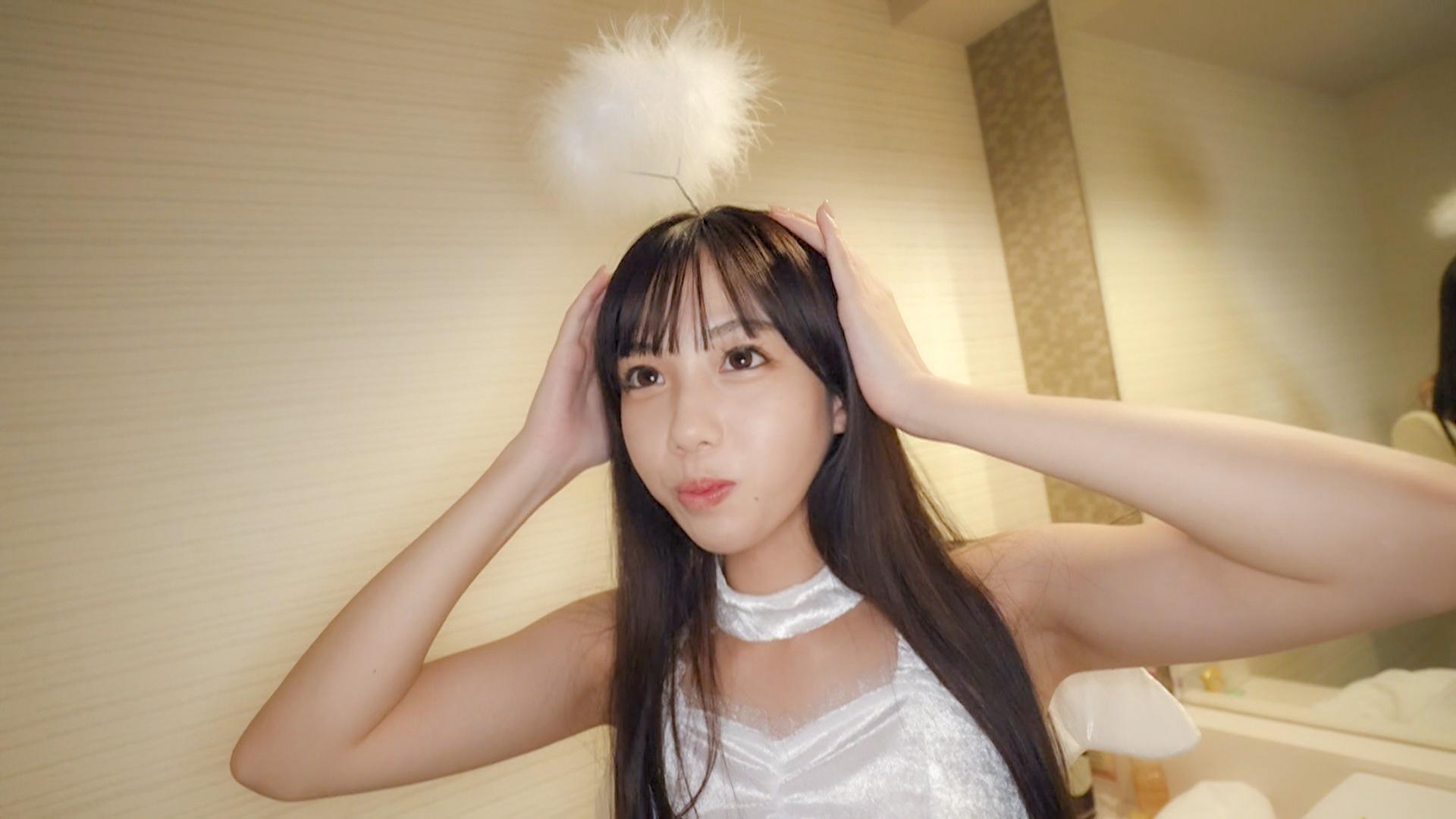 スカートの中、女の子の秘密 色白優等生はご奉仕型ドMでなんでも舐めちゃう甘えん坊さん