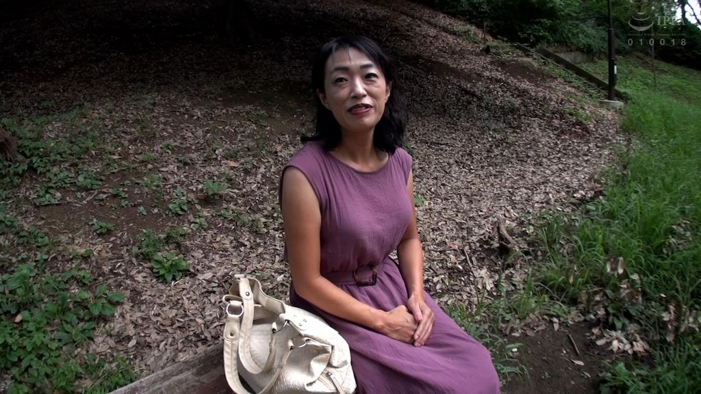 地味めな還暦熟女さんがまさかのパイパン‼普通のおばさんが感度抜群の身体をふるわせて息も絶え絶えでイキまくる濃厚痴態!!
