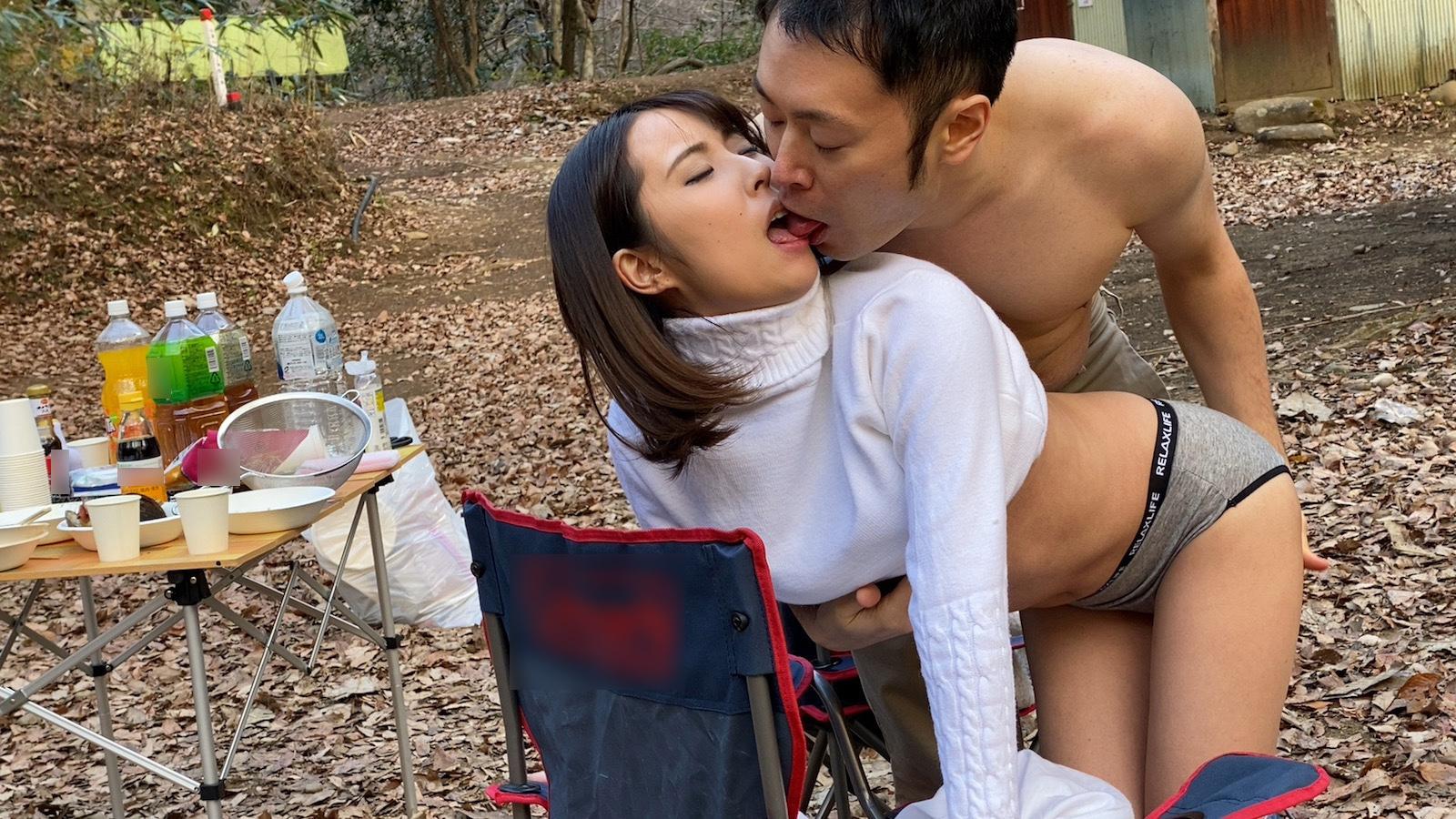 キャンピングカーセックス　有星あおり　22歳