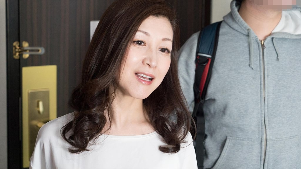 息子の頼みを断れず… 深みにはまったお義母さん