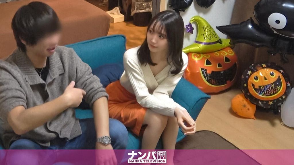 百戦錬磨のナンパ師のヤリ部屋で、連れ込みSEX隠し撮り 230 家に連れ込んだ色白スレンダー美少女を口説いてSEX！その一部始終を隠しカメラで●撮！ご奉仕大好きな彼女はことあるごとにチ●ポを舐めたがり…