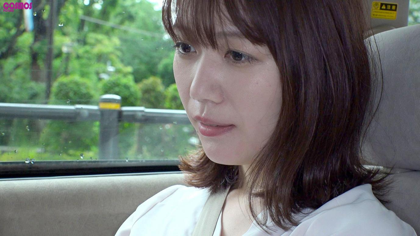 夫に内緒で他人棒SEX「実は主人の精液も飲んだことないんです」30歳すぎて初めての精飲 狂ったように腰を振りイキまくる淫乱妻 まこさん32歳