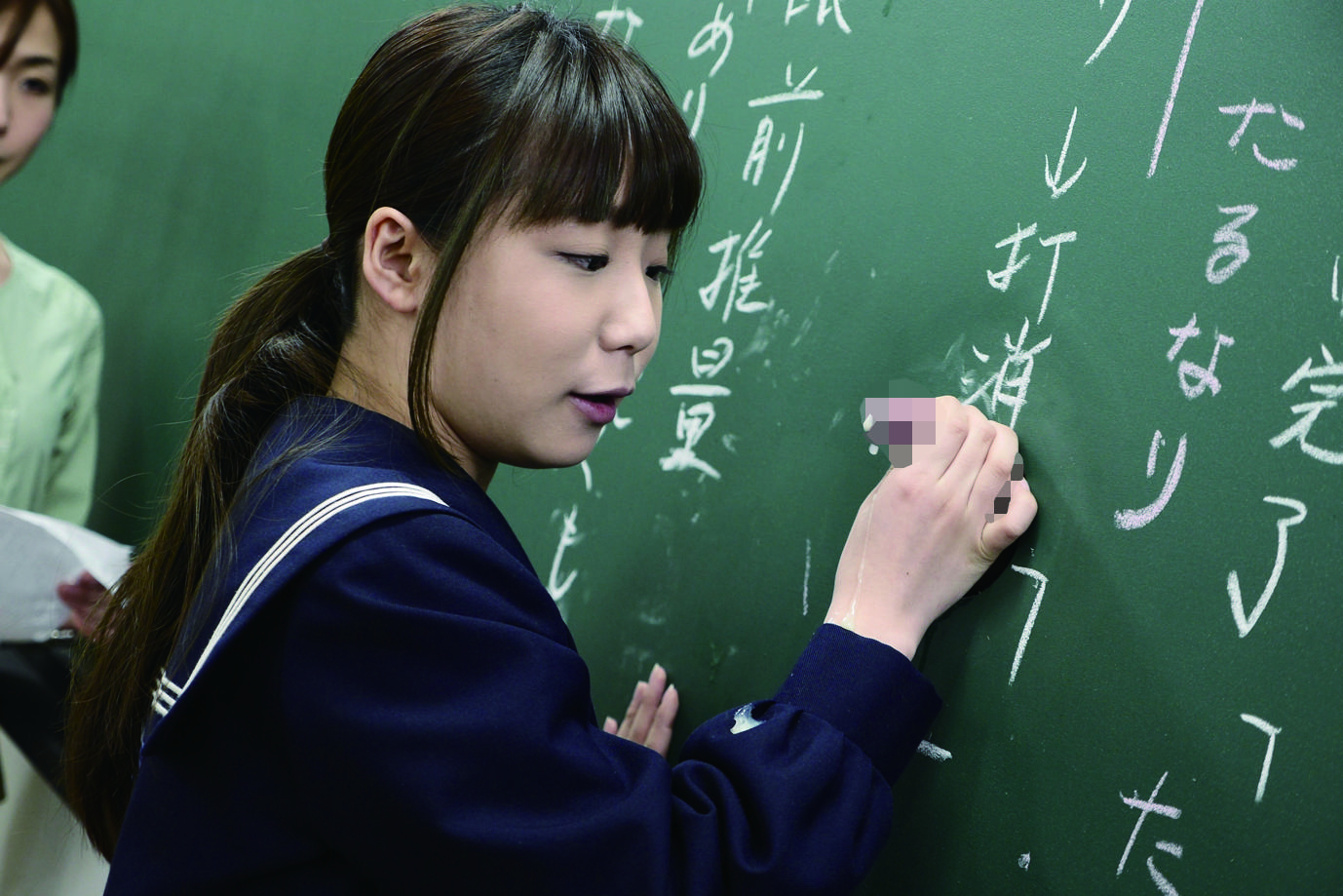 『壁！机！椅子！から飛び出る生チ ポが人気の進学校『都立しゃぶりながら高校』』の無料動画 UNEXT