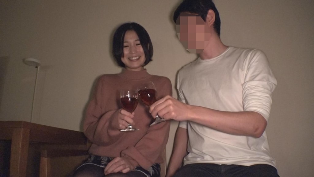 絶賛発情中なエロ女!!ヨダレ大量!エロ満開!