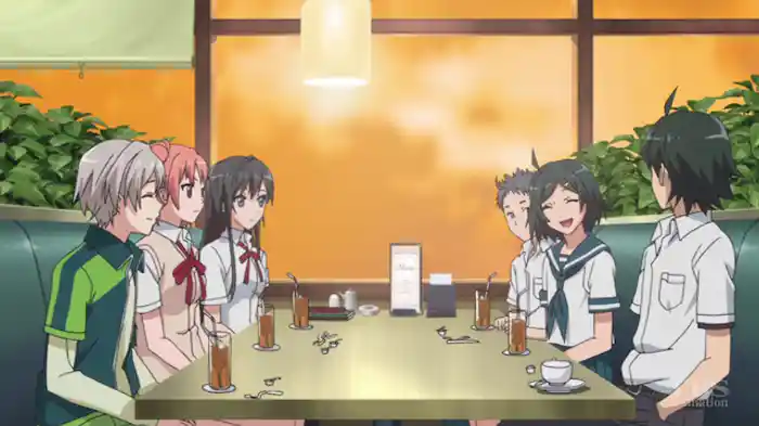 またしても、彼は元来た道へ引き返す。