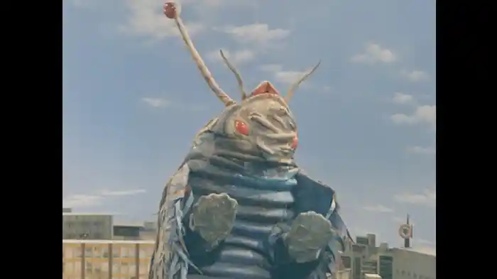 「宝石は怪獣の餌だ！」