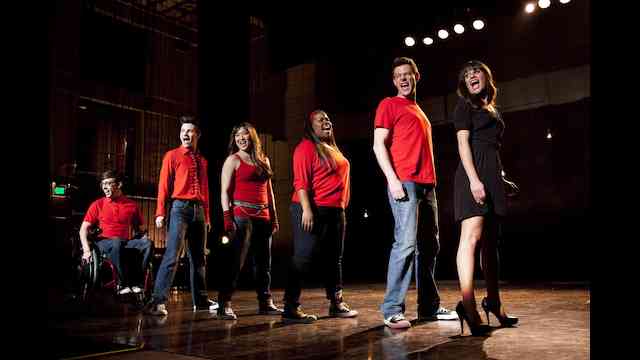 Glee グリー シーズン4 の海外ドラマ無料動画を全話 1話 最終回 配信しているサービスはどこ 日本語吹き替え版 字幕版で見れるのは 動画 作品を探すならaukana Glee グリー シーズン4 の海外ドラマ無料動画を全話 1話 最終回 配信しているサービスはどこ 日本語吹き替え版 字幕版で見れるのは 動画 作品を探すならaukana