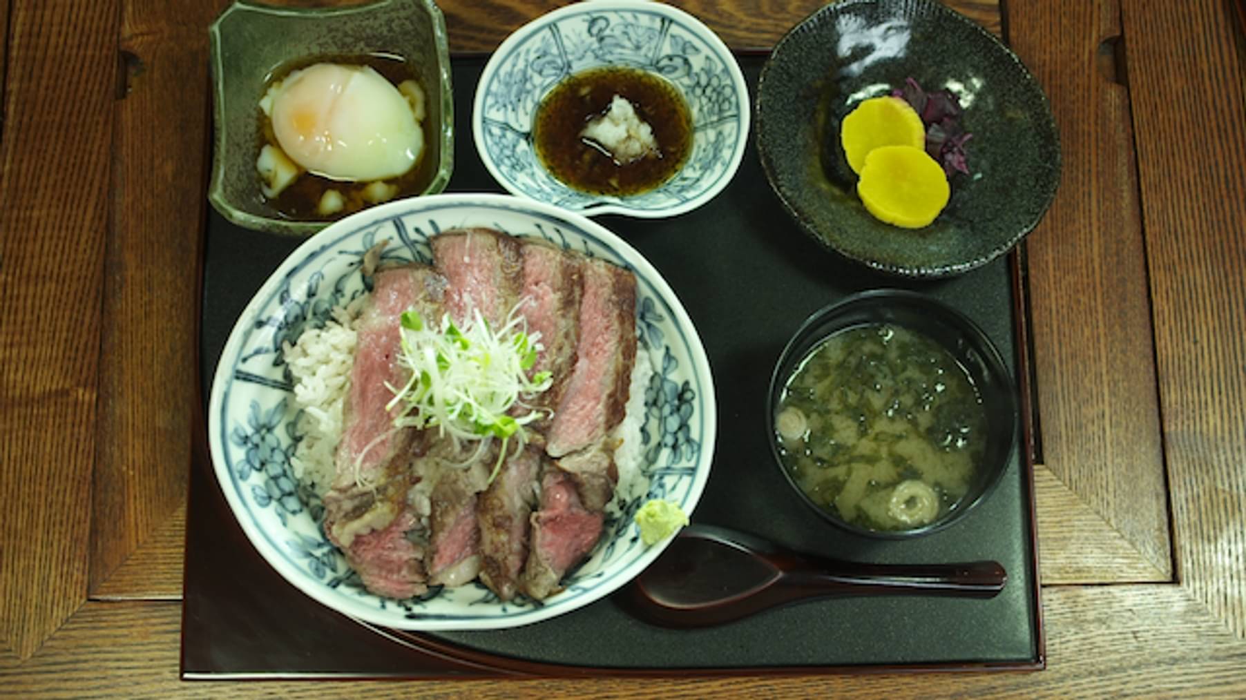 孤独のグルメ Season４ 第9話 渋谷区 神宮前の毛沢東スペアリブと黒チャーハン 国内ドラマ 14 の動画視聴 U Next 31日間無料トライアル