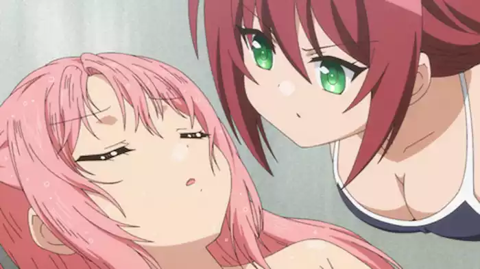 「おっぱい丸出しだけどいいの？」