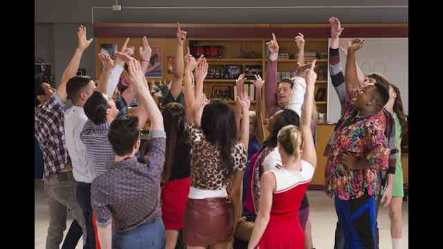 Glee グリー シーズン5 の海外ドラマ無料動画を全話 1話 最終回 配信しているサービスはどこ 日本語吹き替え版 字幕版で見れるのは 動画作品を探すならaukana