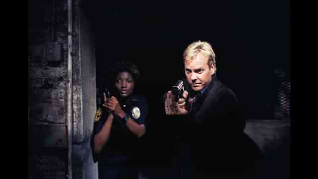 24 Twenty Four シーズン1 の海外ドラマ無料動画を全話 1話 最終回 配信しているサービスはここ 日本語吹き替え版 字幕版で見れるのは 動画作品を探すならaukana