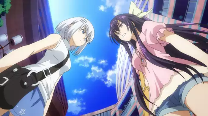 「三重狂騒曲」