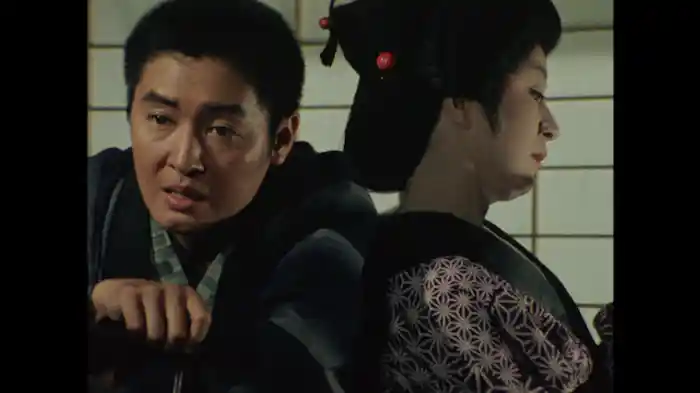 怒りが火を吹く紅い銃口