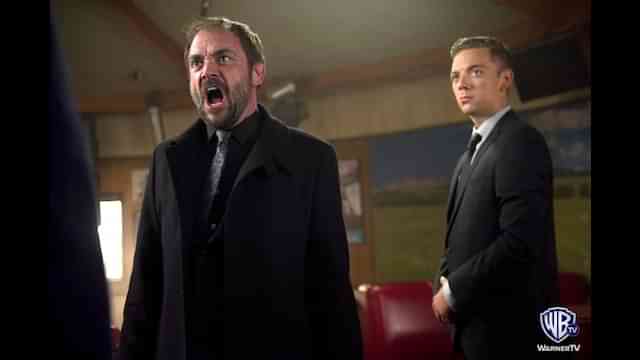 ディーンを追う影