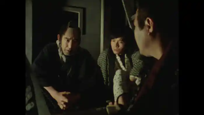 嘘か真実か　まことが嘘か