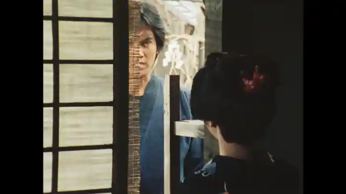 六本木の朝顔を探ります